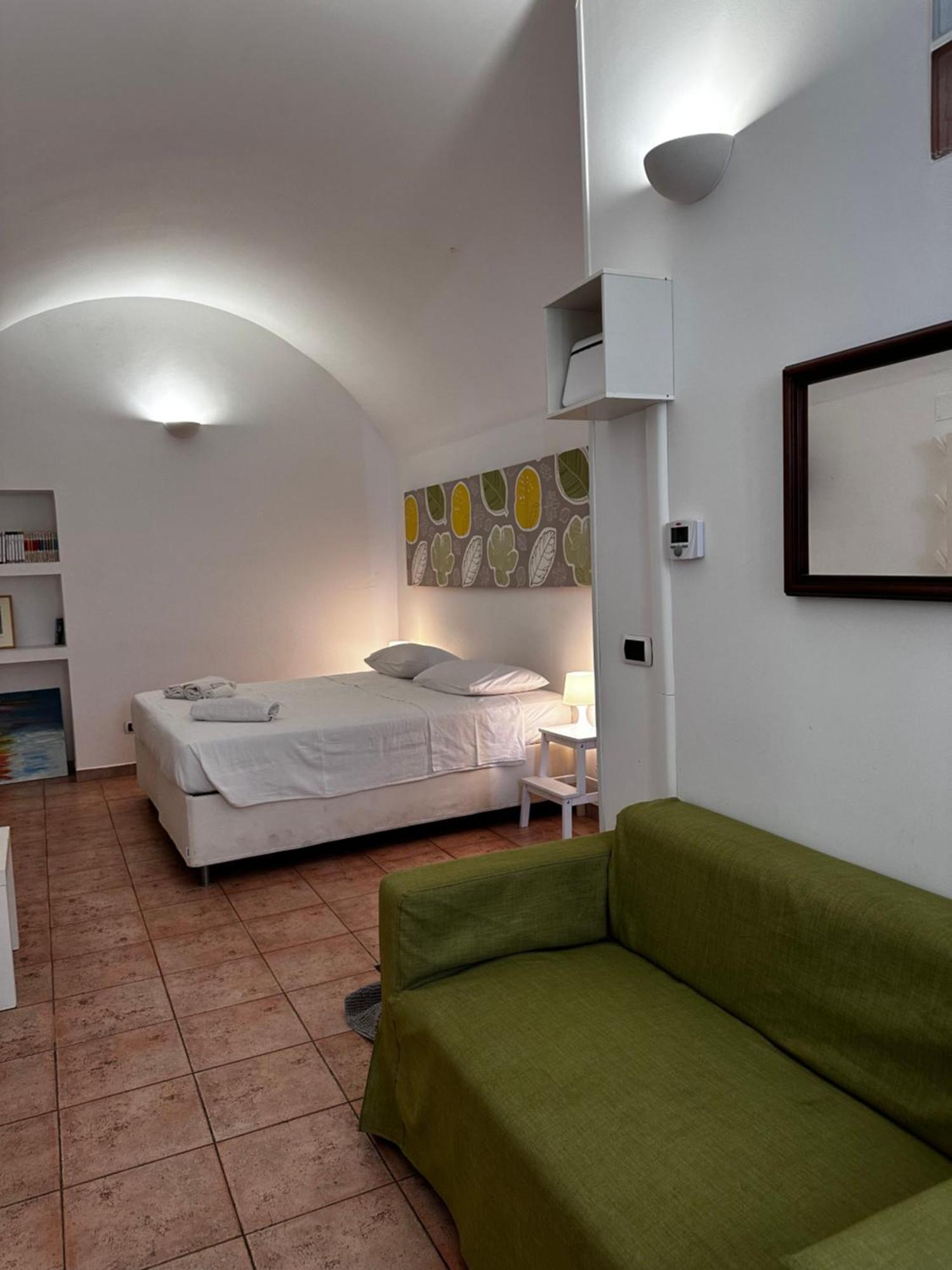 La Torre E Il Mare Rooms By Sthey Монополи Экстерьер фото